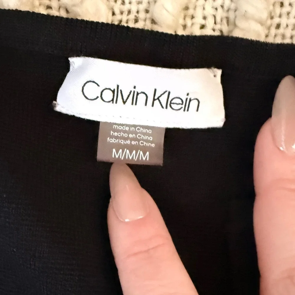 Calvin Klein Black Cropped Faux Fur Trim Sweater Womens M Glam Holiday‎ Winter